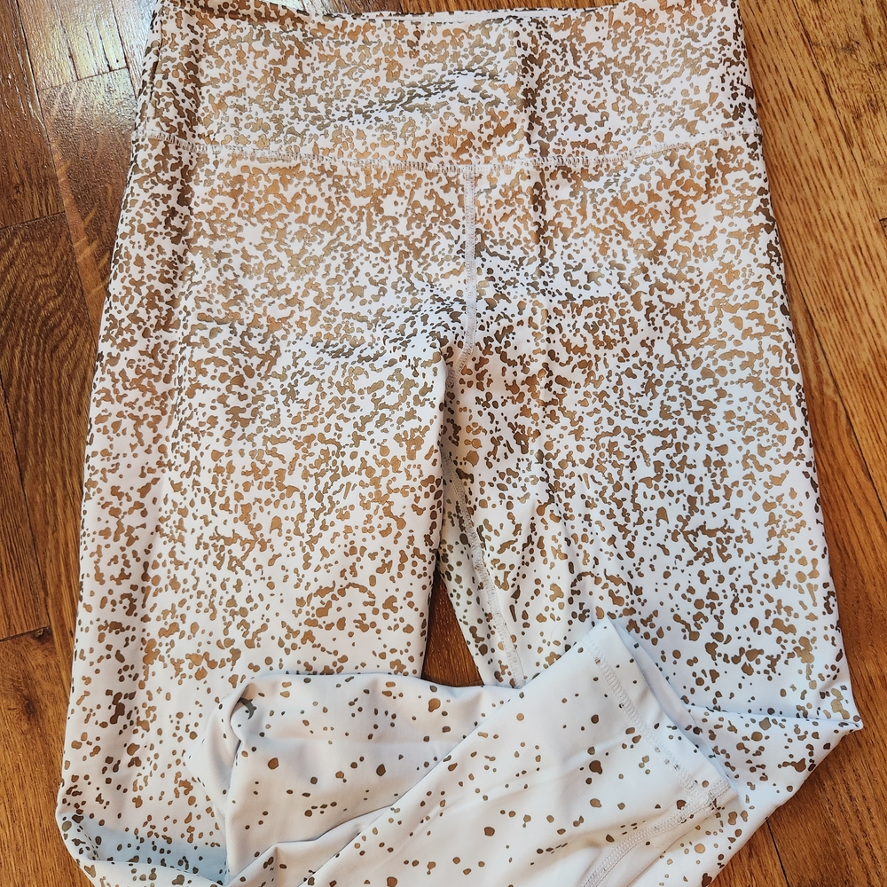 ZYIA White GOLD STAY Leggings